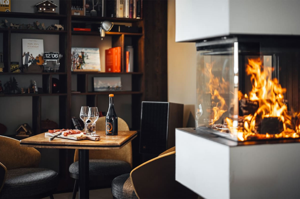 bar et feux de cheminée pour une ambiance cosy maison alliey à monetier les bains